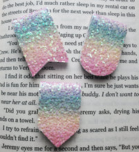 Load image into Gallery viewer, Pastel Glitter Magnetic Bookmark