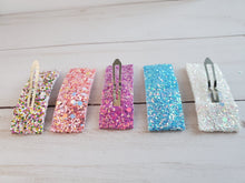 Load image into Gallery viewer, Spring Fling Glitter Snap Clip