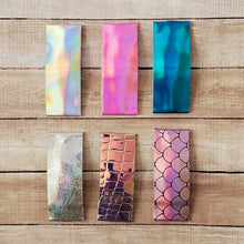 Load image into Gallery viewer, Holographic Snap Clip