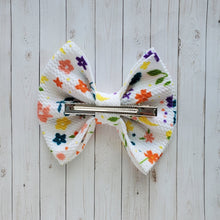 Load image into Gallery viewer, Lunar Summer 5" Liverpool Bow