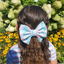 Load image into Gallery viewer, Flamingo Paradise 5" Liverpool Bow