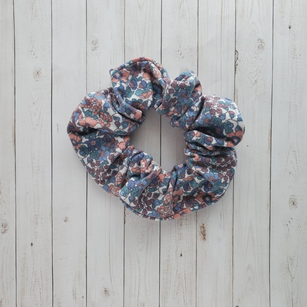 Ditsy Floral Scrunchie